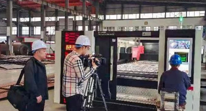 海倫市融媒體中心關(guān)注利民萬佳鍋爐，助力企業(yè)快速發(fā)展